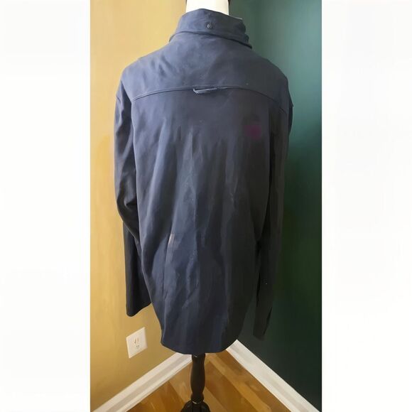 L.L. Bean Men's Navy Blue Long Sleeve Button-Down Shirt, Size M - Picture 7 of 16